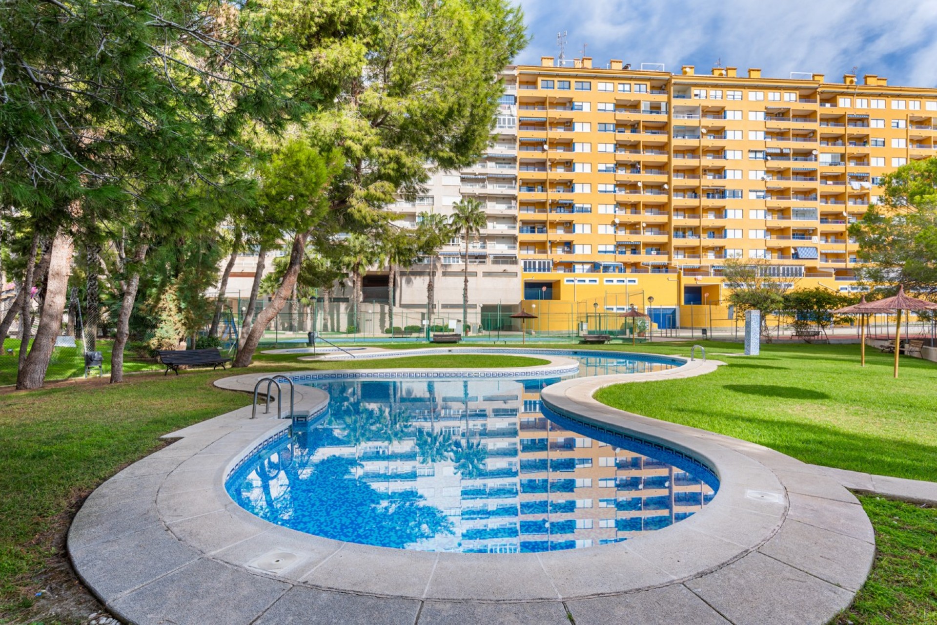 Återförsäljning - Apartment -
Alicante - Costa Blanca