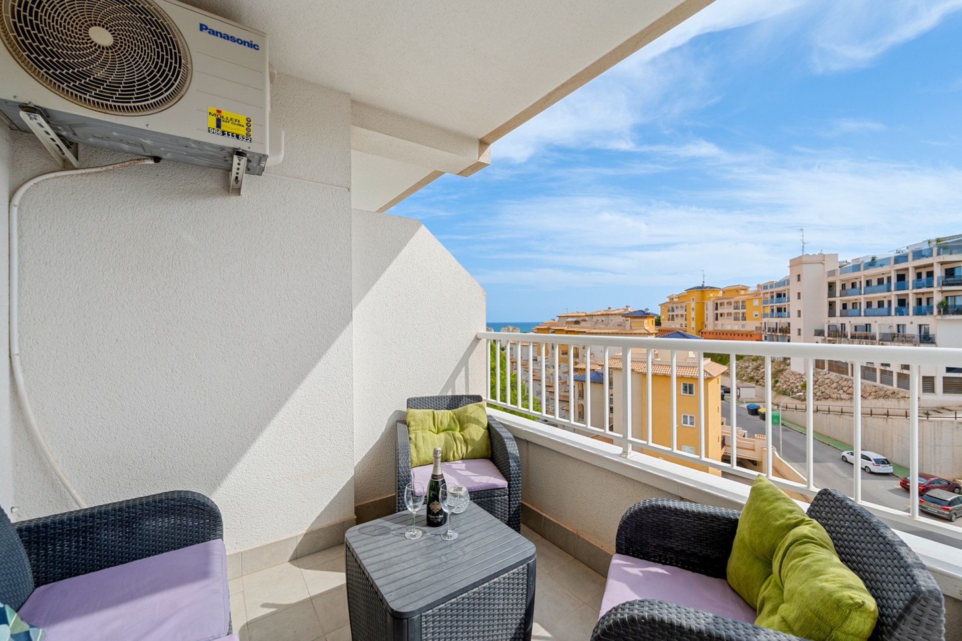Återförsäljning - Apartment -
Alicante - Costa Blanca