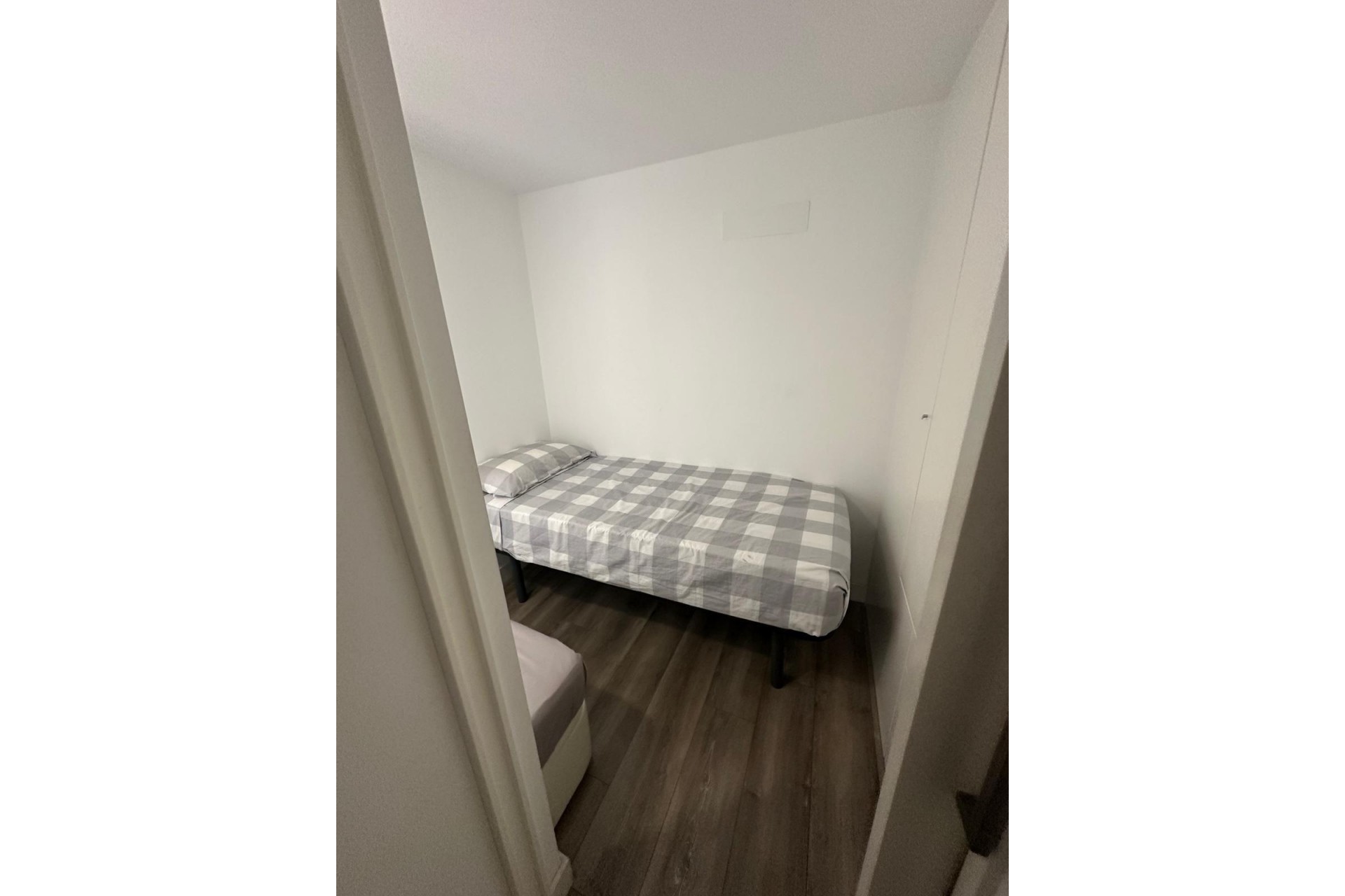 Återförsäljning - Apartment -
Alicante - La Albufereta