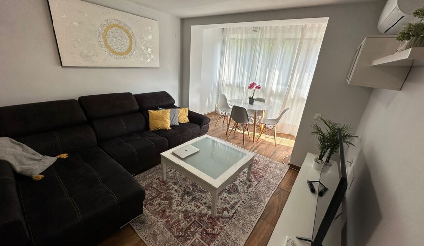 Återförsäljning - Apartment -
Alicante - Pla Del Bon Repos