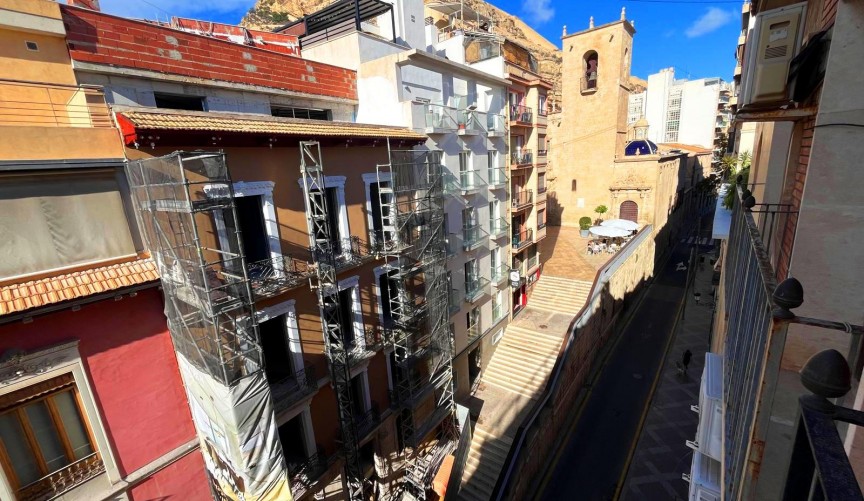 Återförsäljning - Apartment -
Alicante - Plaza De Toros - Mercado Central