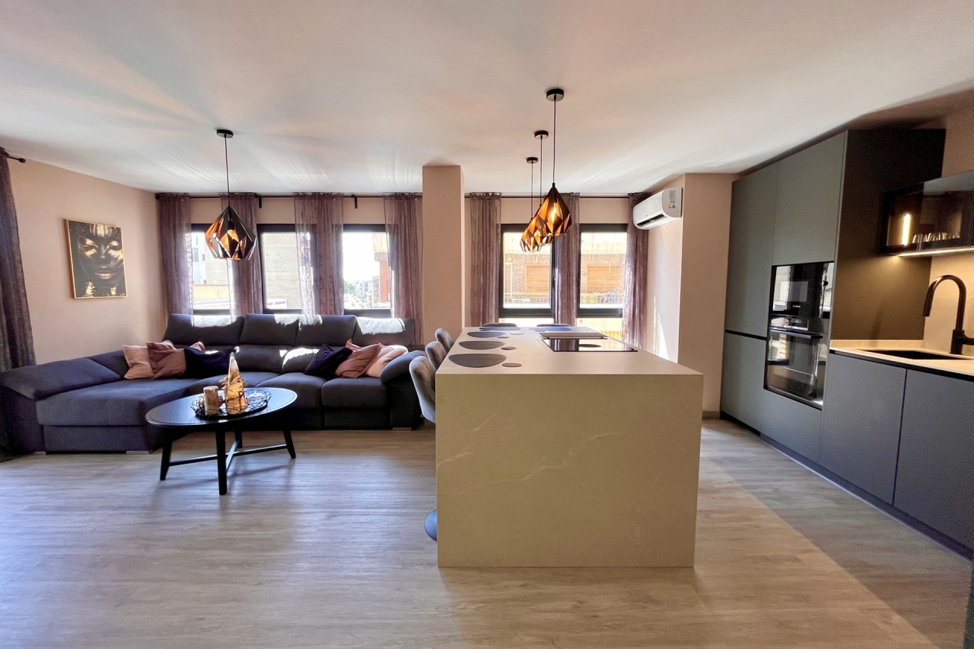 Återförsäljning - Apartment -
Almoradí - Inland