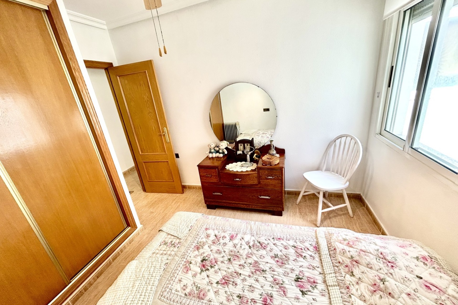 Återförsäljning - Apartment -
Almoradí - Inland