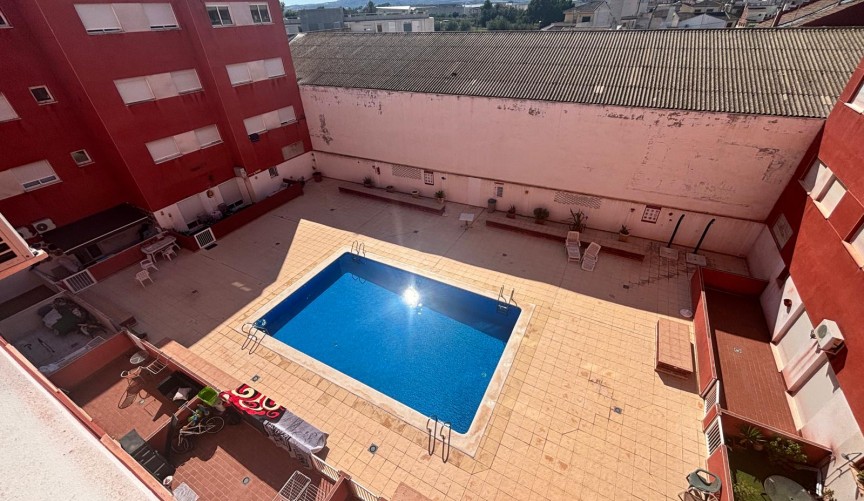 Återförsäljning - Apartment -
Almoradí - Inland