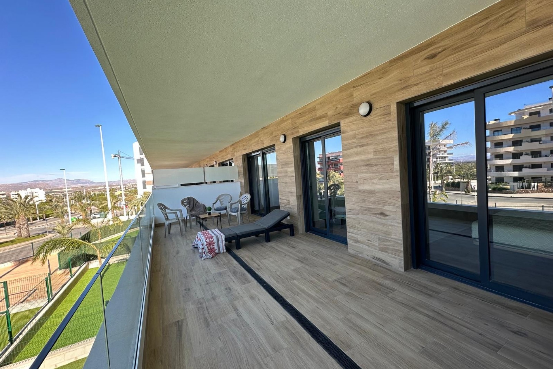 Återförsäljning - Apartment -
Arenales del Sol - Costa Blanca