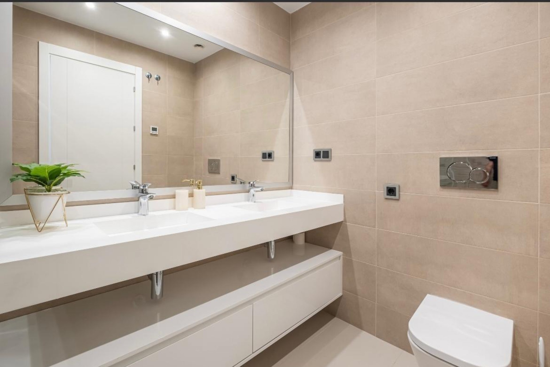 Återförsäljning - Apartment -
Benidorm - Playa de Poniente