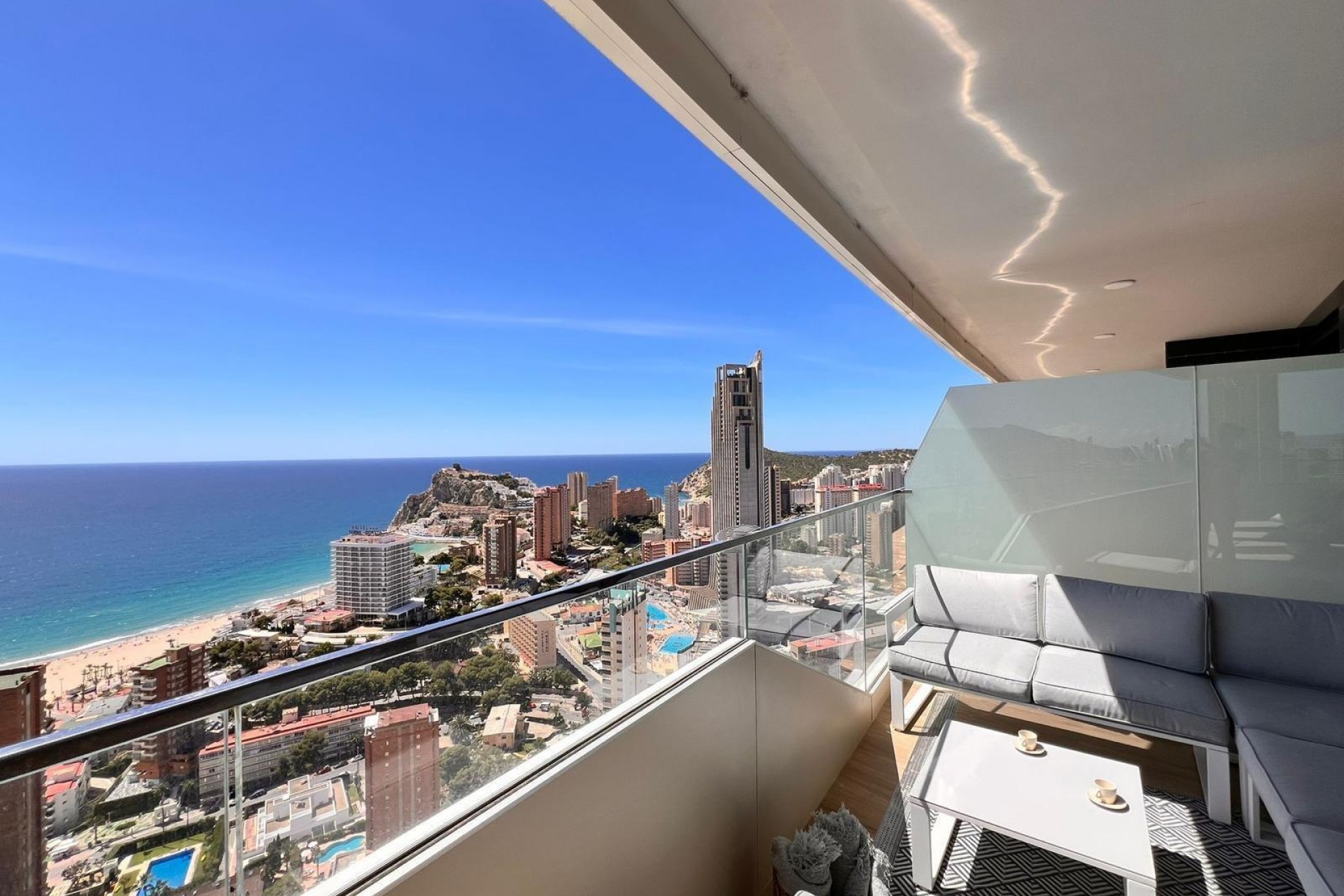 Återförsäljning - Apartment -
Benidorm - Poniente