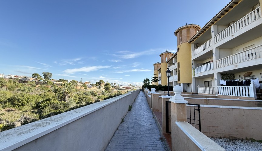 Återförsäljning - Apartment -
Cabo Roig - Costa Blanca