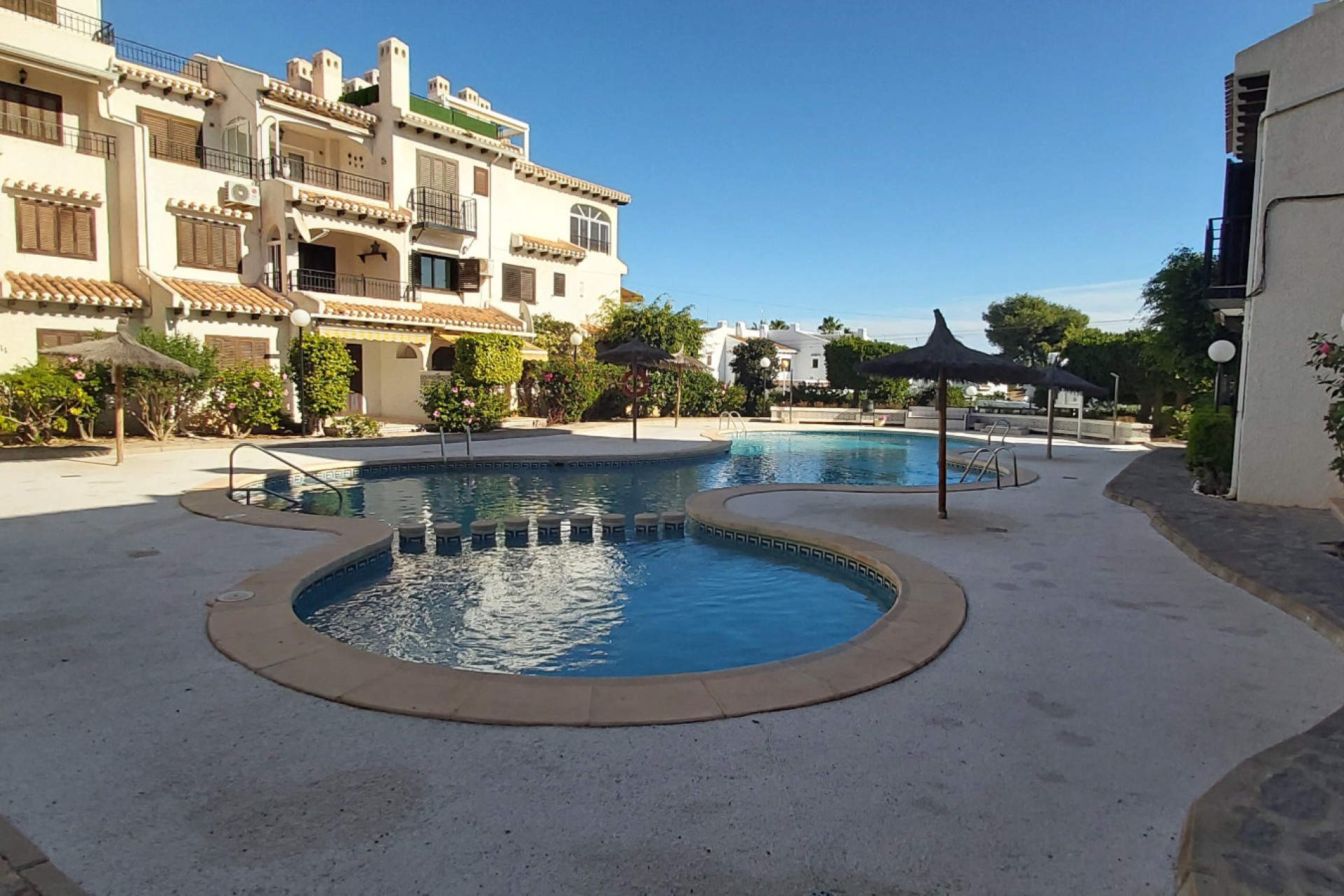 Återförsäljning - Apartment -
Cabo Roig - Costa Blanca