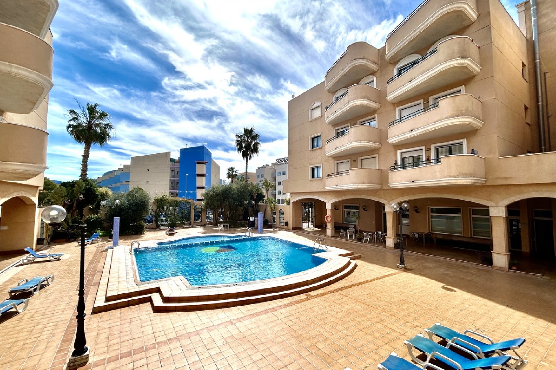 Återförsäljning - Apartment -
Cabo Roig - Costa Blanca