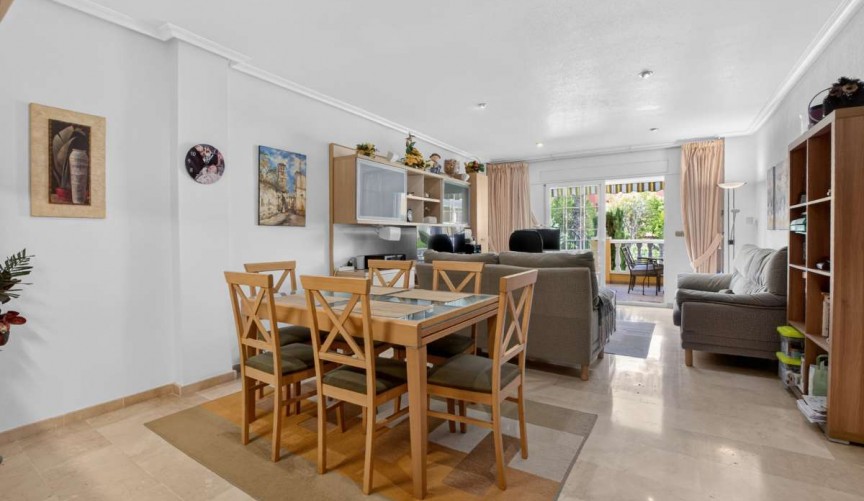 Återförsäljning - Apartment -
Cabo Roig - Costa Blanca