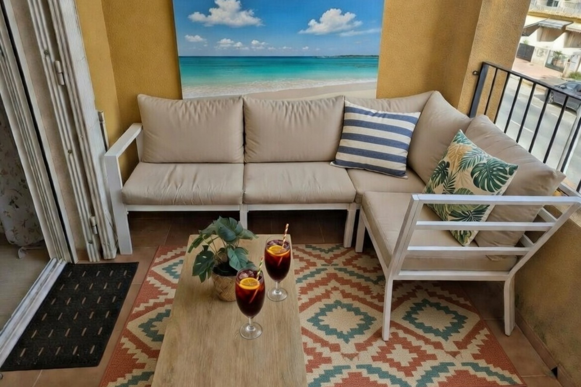Återförsäljning - Apartment -
Daya Nueva - Costa Blanca