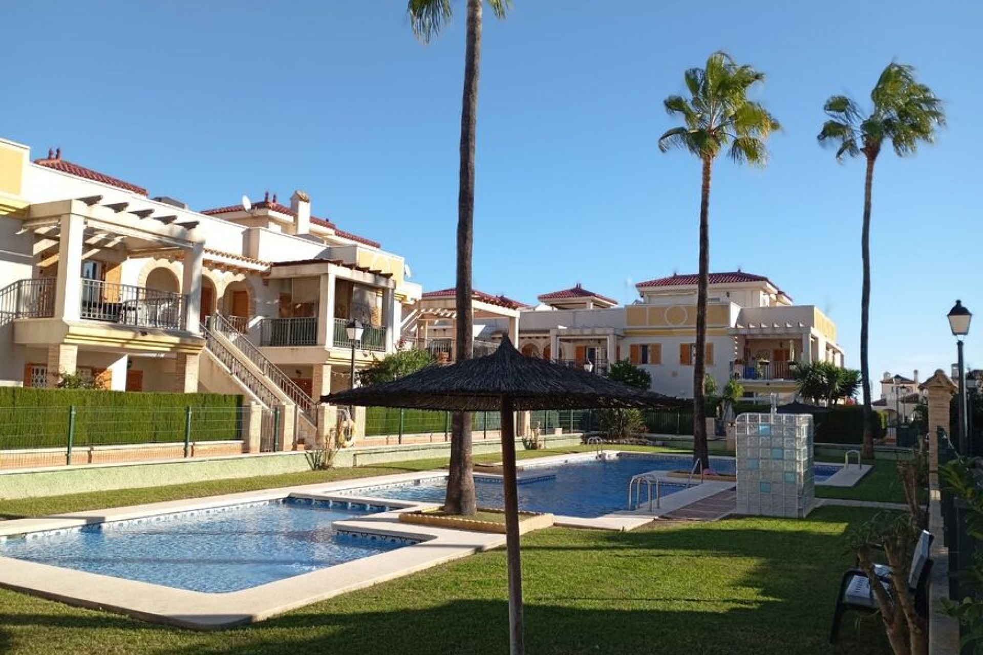 Återförsäljning - Apartment -
Daya Vieja - Costa Blanca