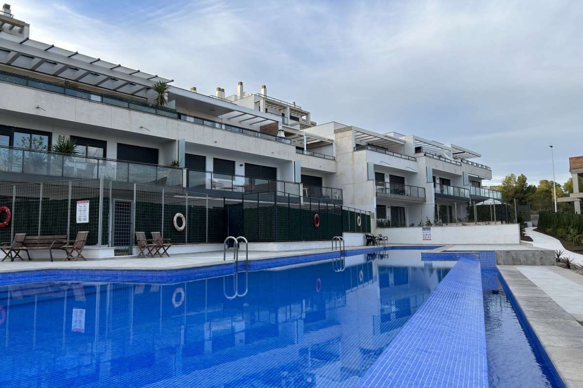 Återförsäljning - Apartment -
Dehesa de Campoamor - Costa Blanca