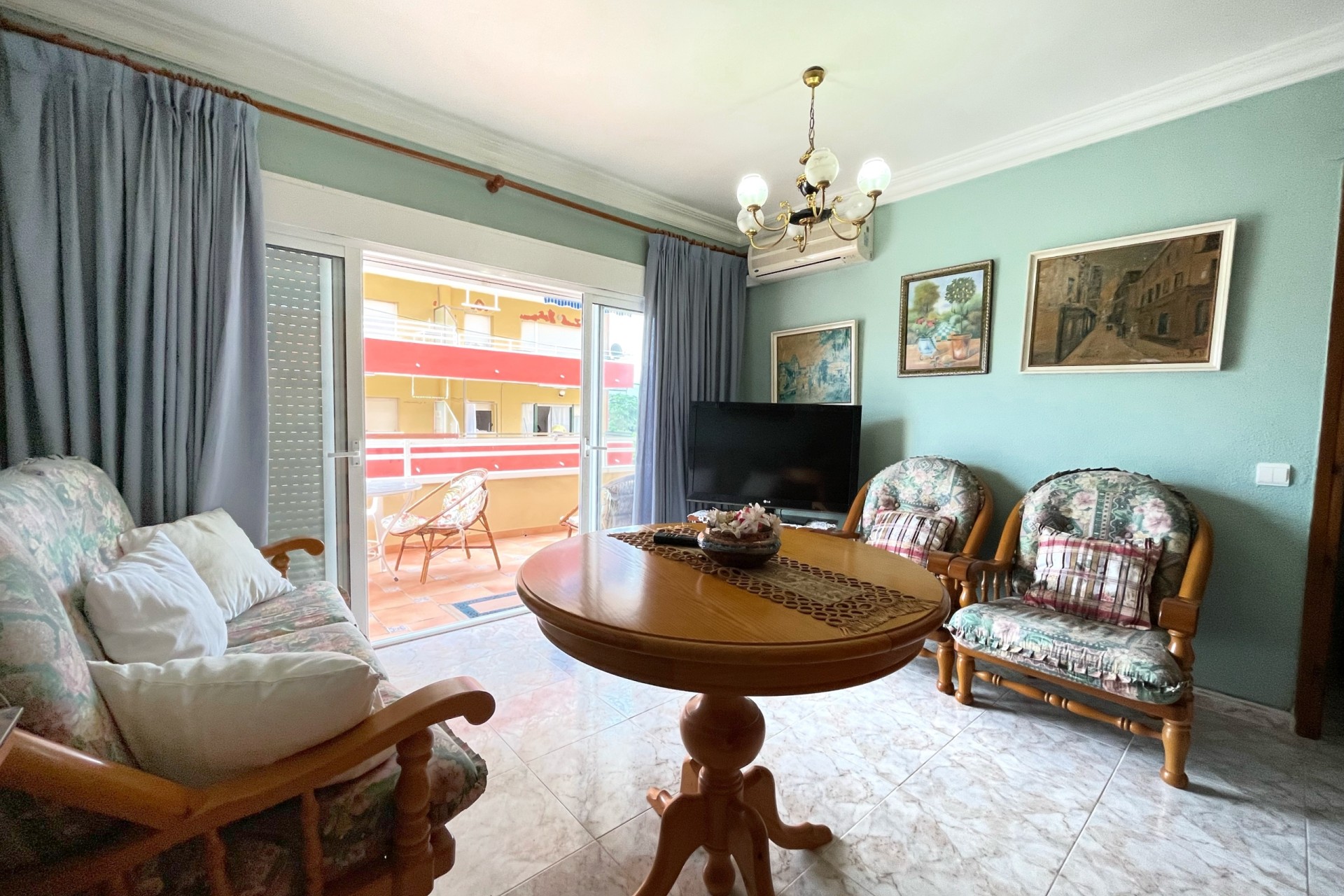 Återförsäljning - Apartment -
Denia - Costa Blanca