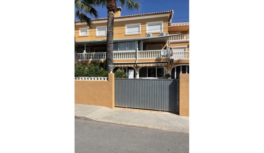 Återförsäljning - Apartment -
Denia - Costa Blanca