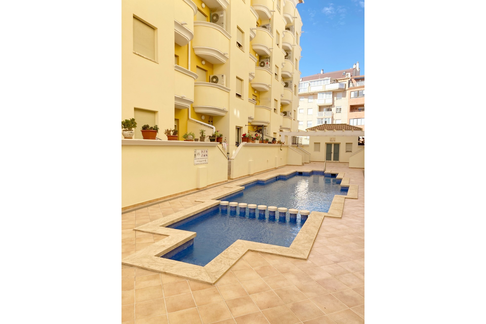 Återförsäljning - Apartment -
Denia - Costa Blanca