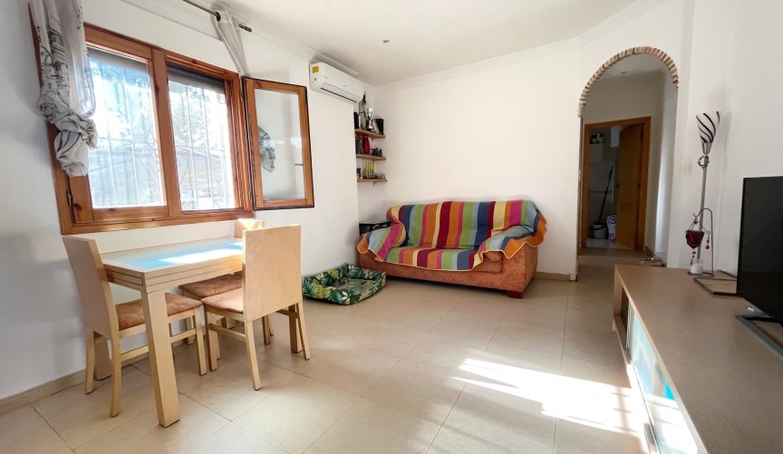 Återförsäljning - Apartment -
Denia - Costa Blanca