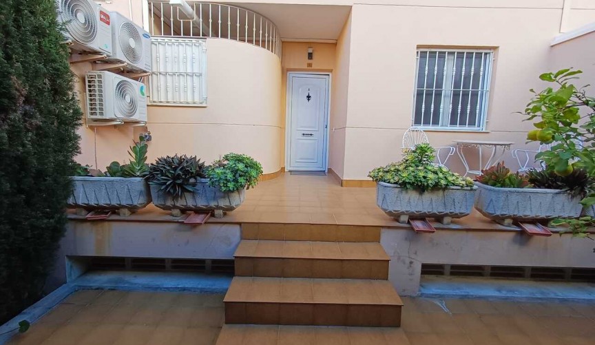 Återförsäljning - Apartment -
Denia - Costa Blanca