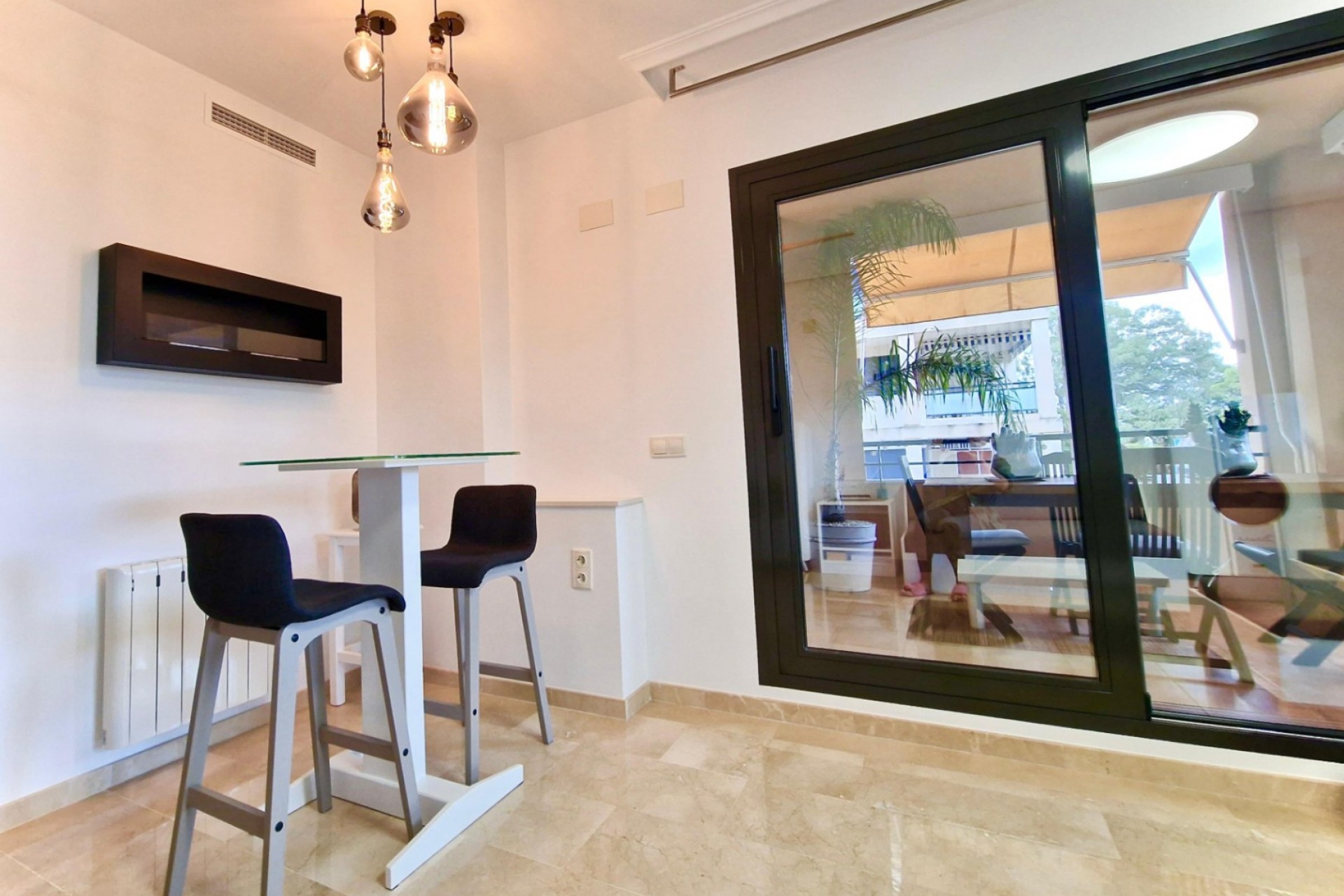 Återförsäljning - Apartment -
Denia - Costa Blanca