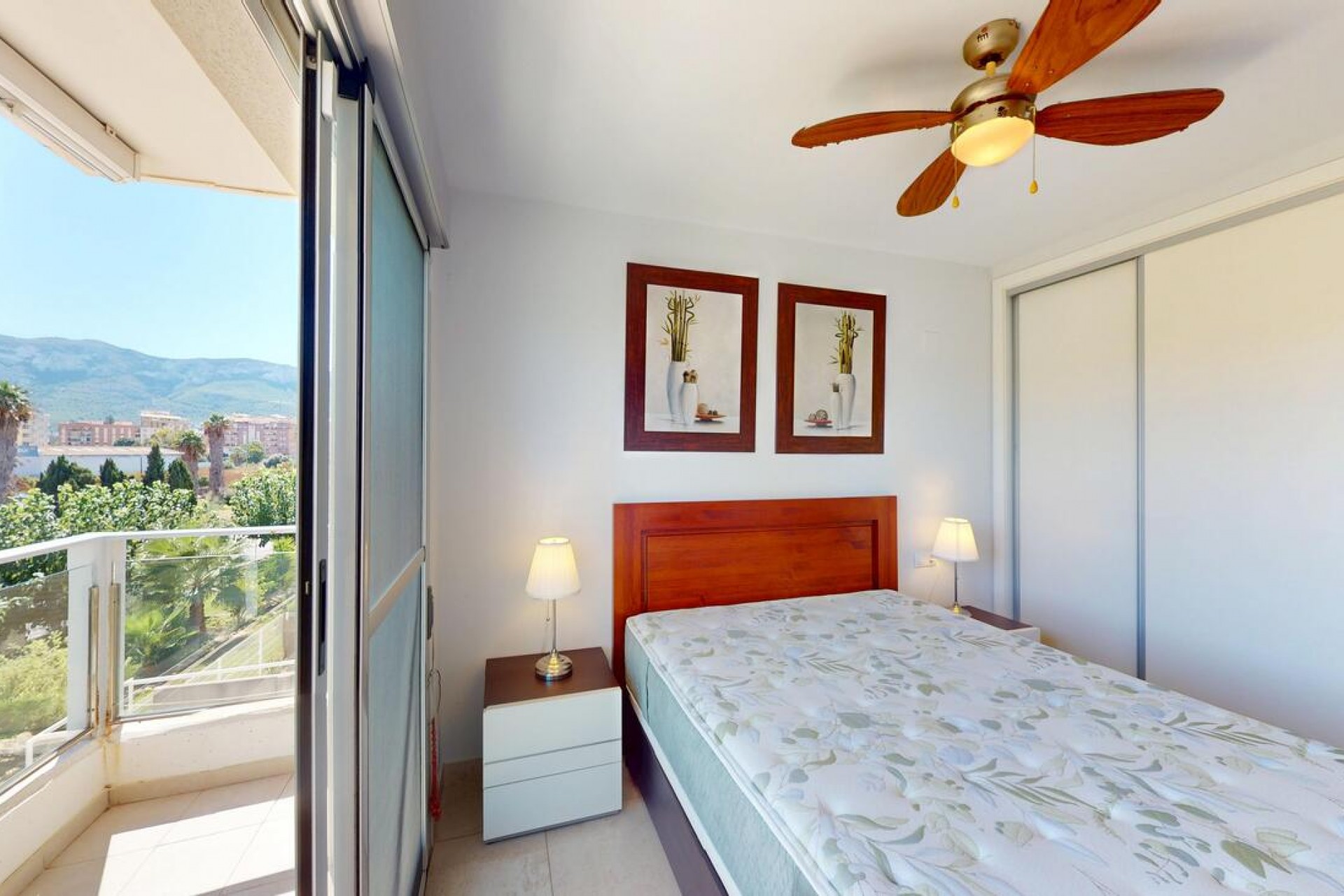 Återförsäljning - Apartment -
Denia - Costa Blanca