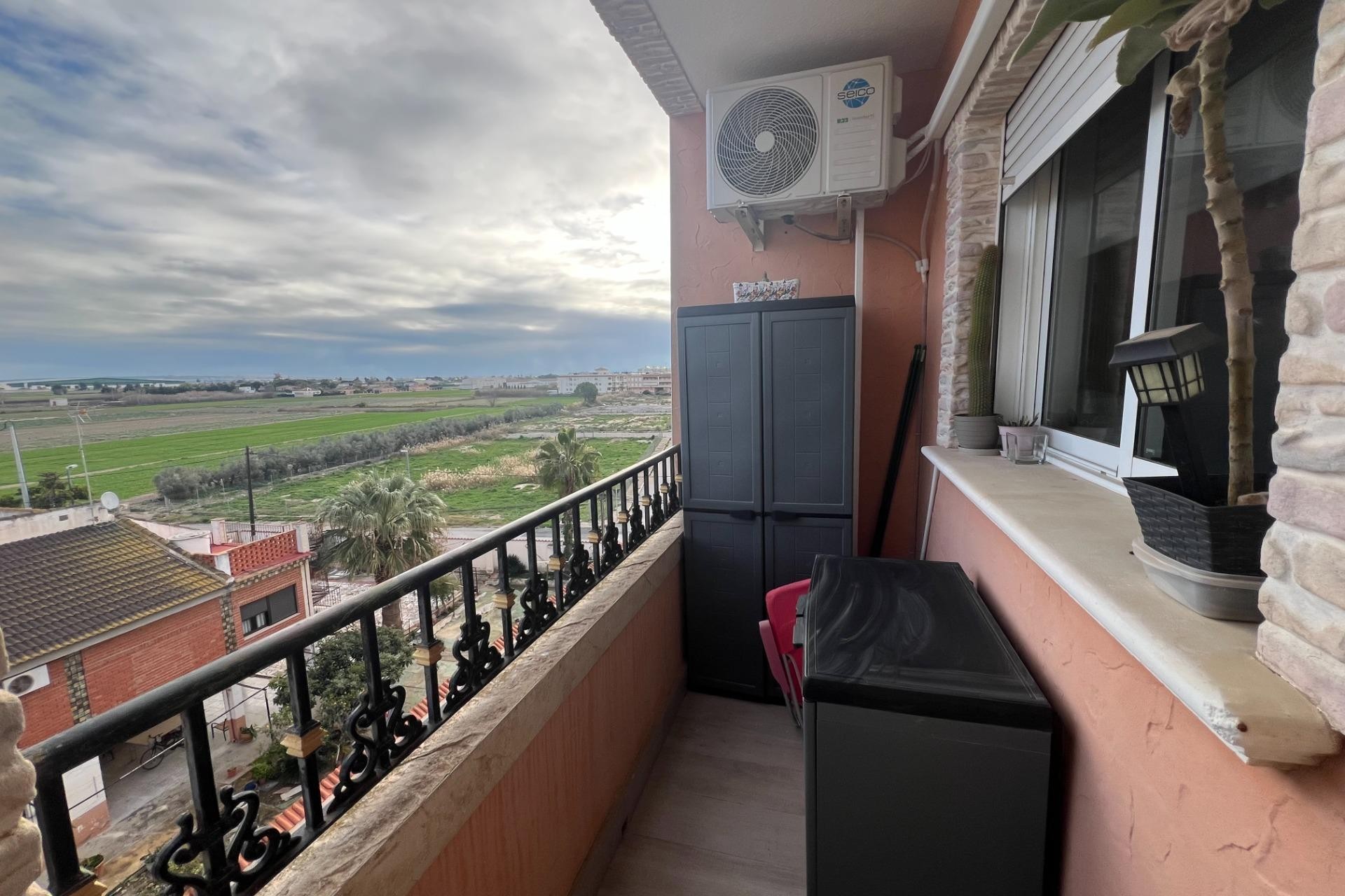 Återförsäljning - Apartment -
Dolores - Comunidad Valenciana