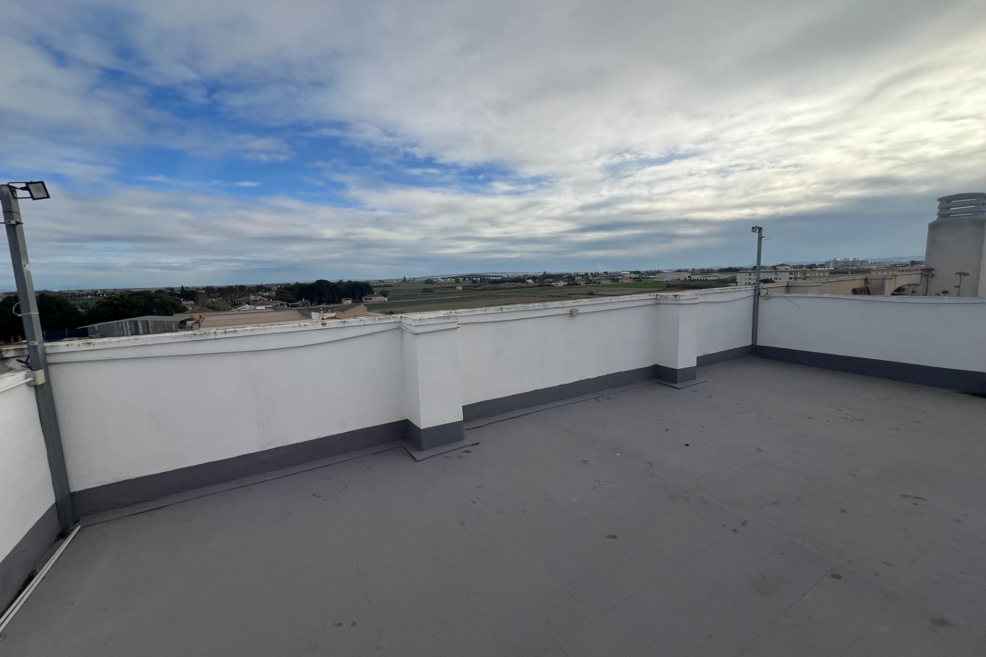 Återförsäljning - Apartment -
Dolores - Comunidad Valenciana