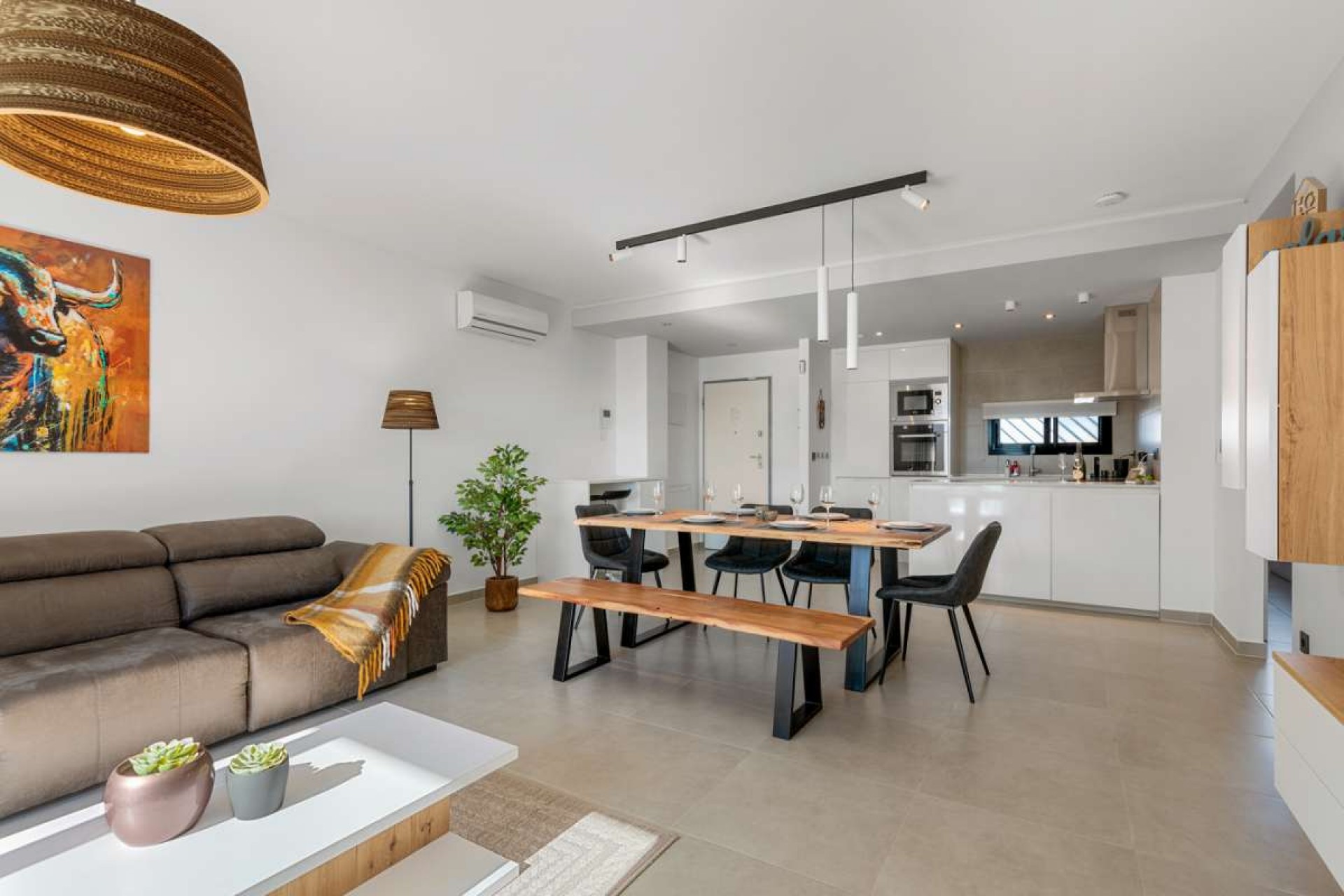 Återförsäljning - Apartment -
El Raso - Costa Blanca