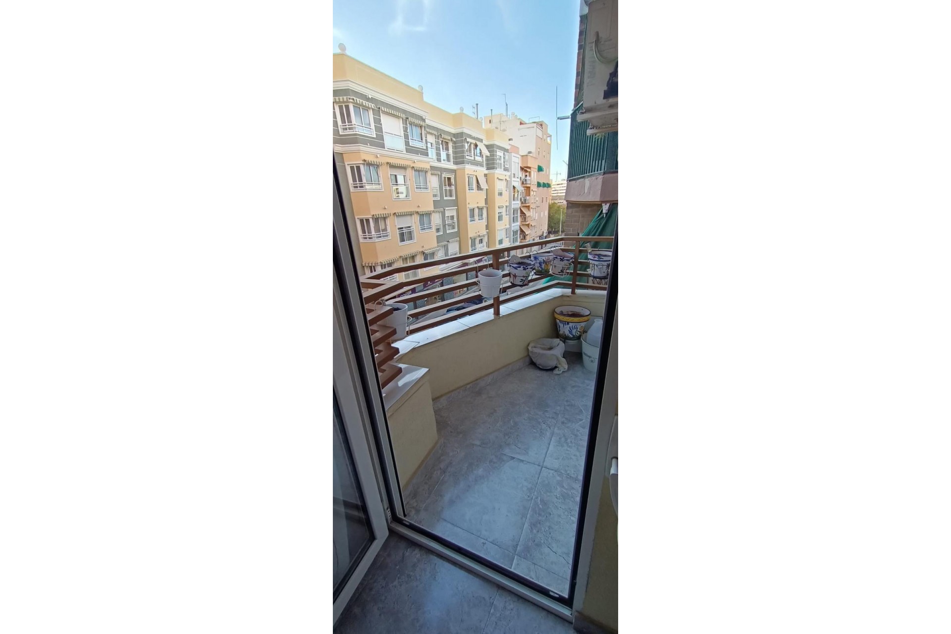 Återförsäljning - Apartment -
Elche - Corte Ingles