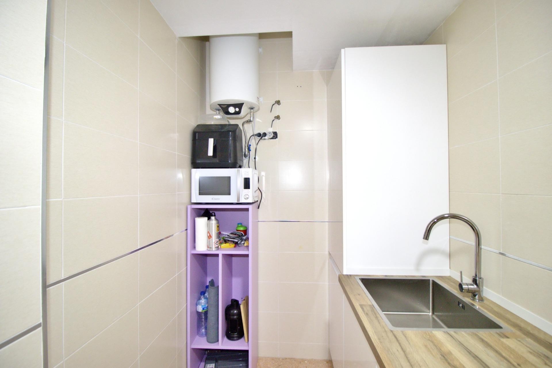 Återförsäljning - Apartment -
Elche - Plaza Madrid