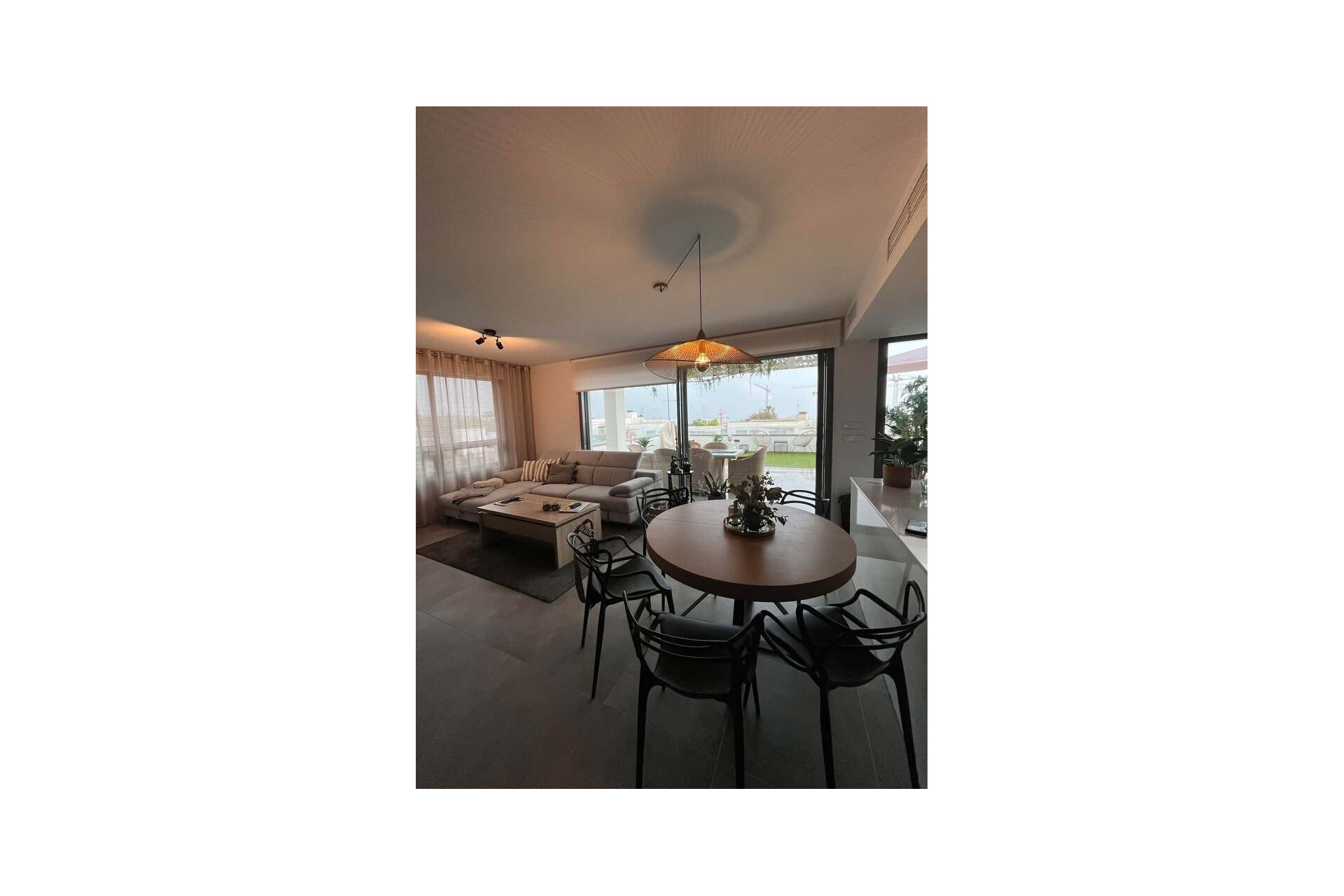 Återförsäljning - Apartment -
Finestrat