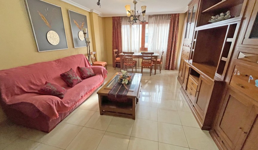 Återförsäljning - Apartment -
Formentera del Segura - Palacios