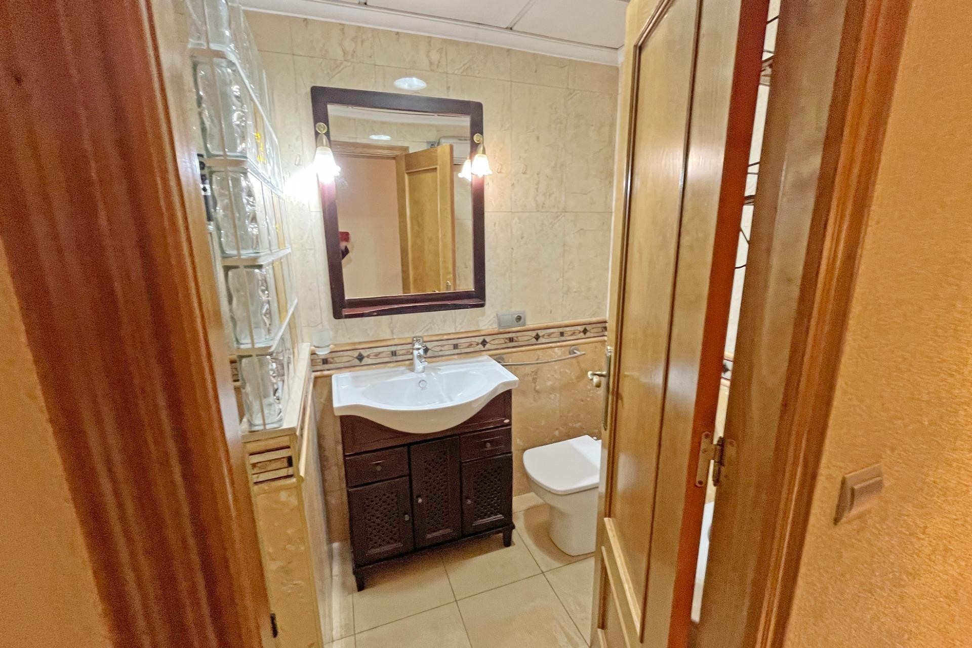 Återförsäljning - Apartment -
Formentera del Segura - Palacios