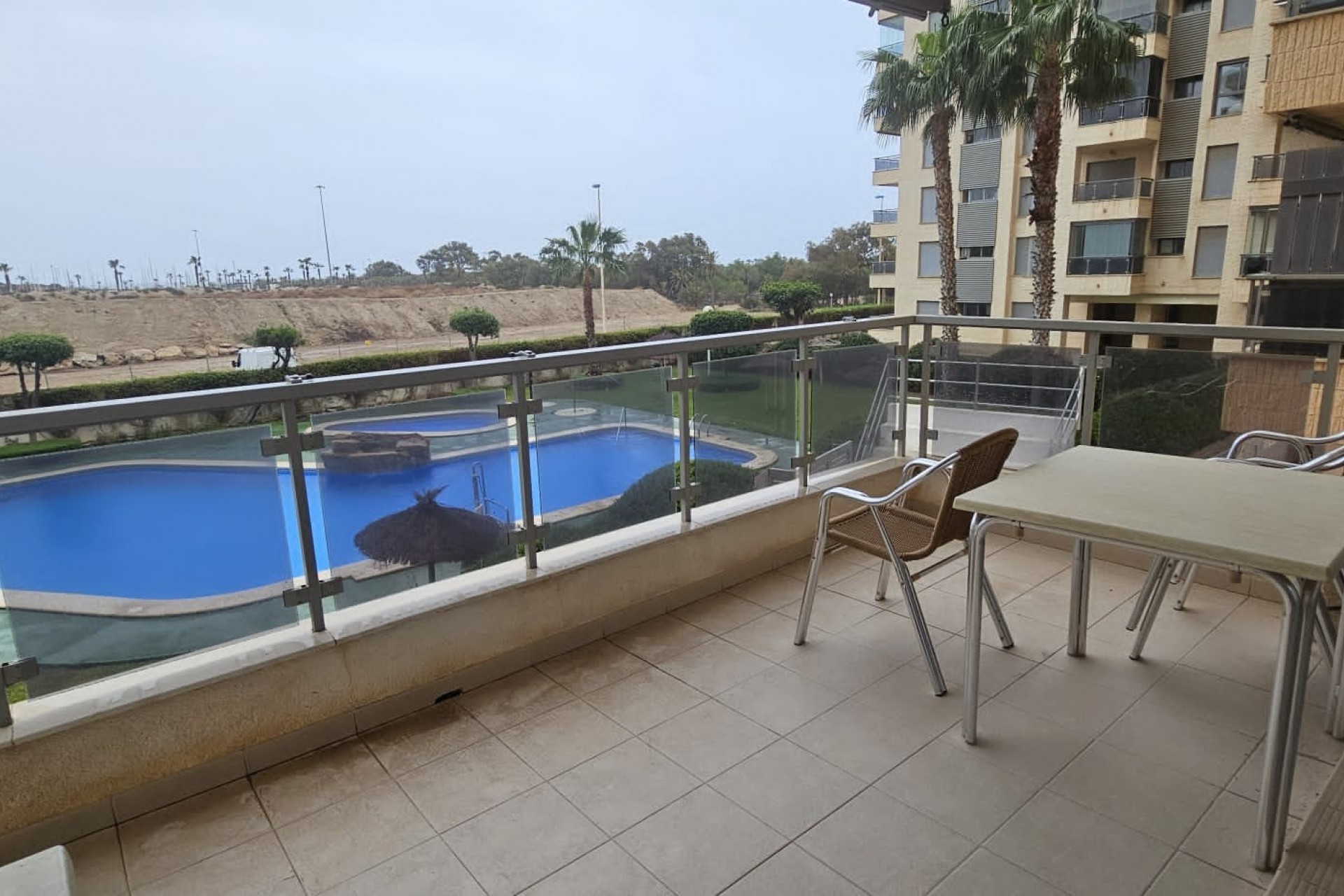 Återförsäljning - Apartment -
Guardamar del Segura - Costa Blanca