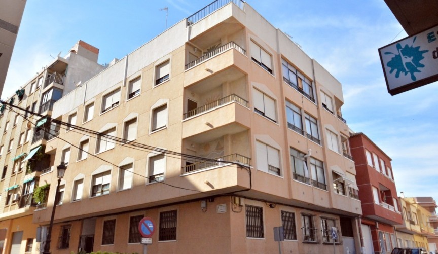 Återförsäljning - Apartment -
Guardamar del Segura - Costa Blanca