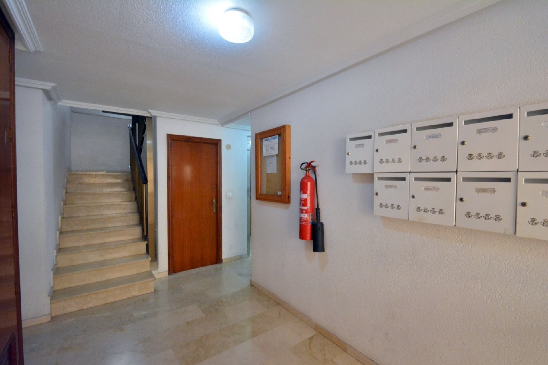 Återförsäljning - Apartment -
Guardamar del Segura - Costa Blanca