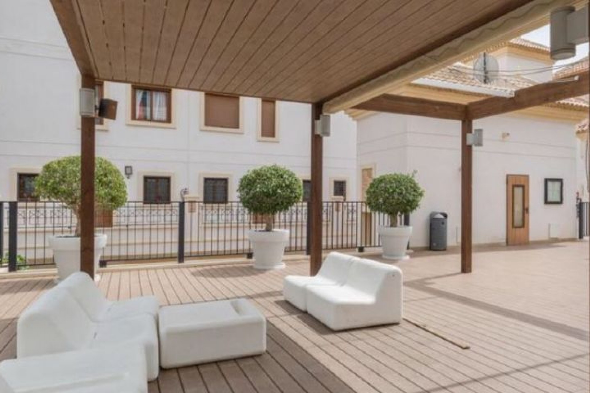 Återförsäljning - Apartment -
Guardamar del Segura - Costa Blanca