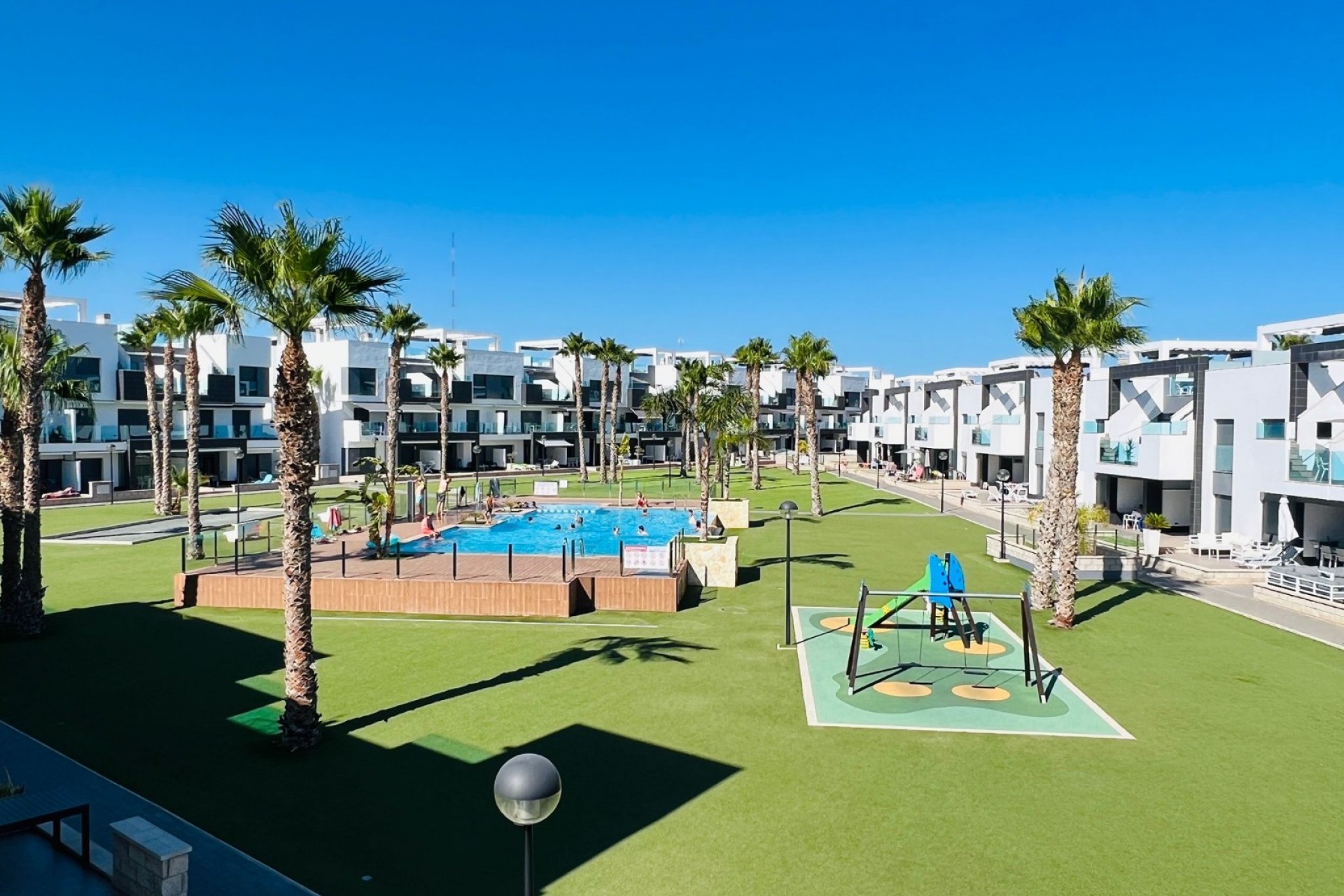 Återförsäljning - Apartment -
Guardamar del Segura - Costa Blanca