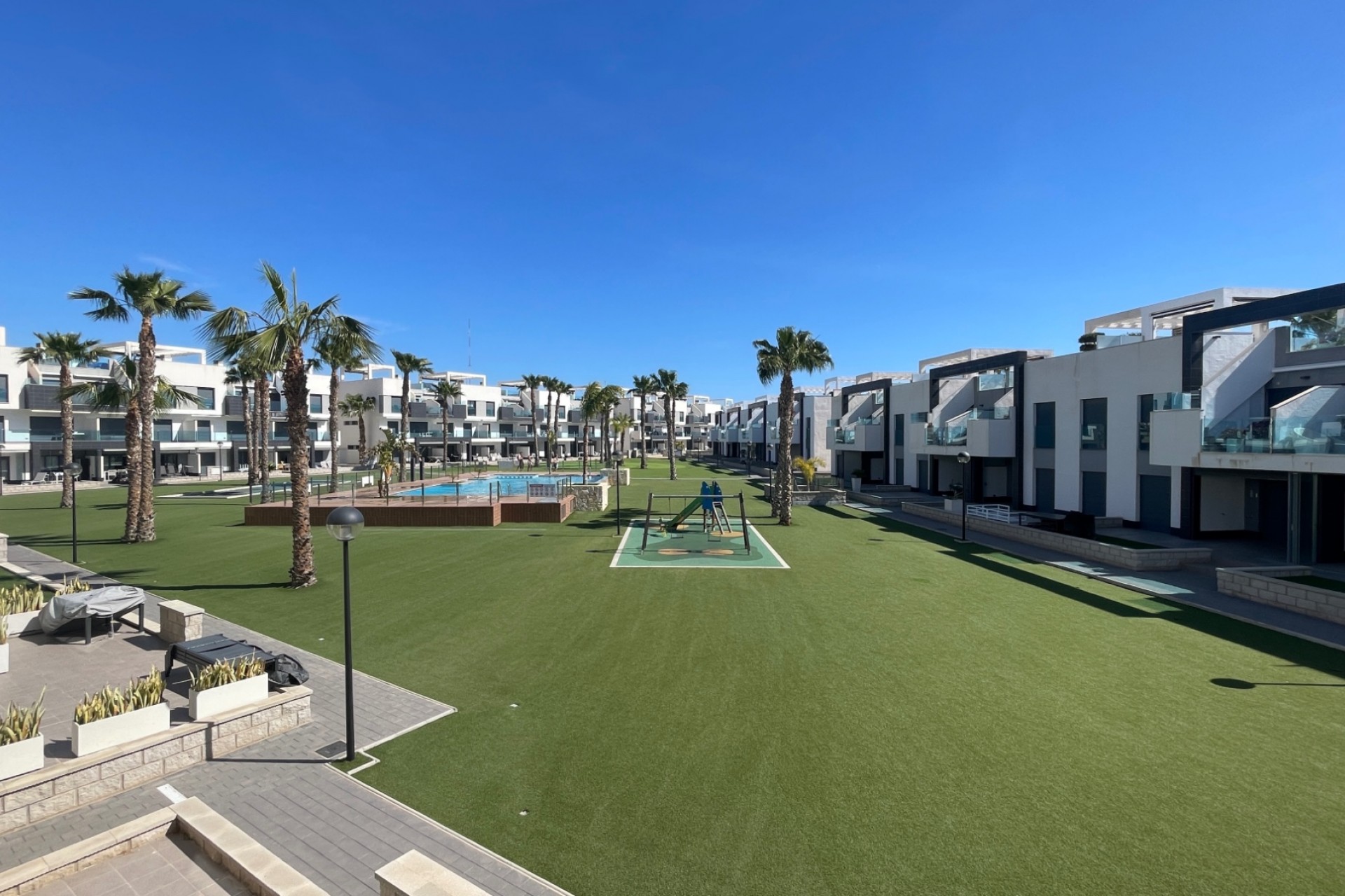 Återförsäljning - Apartment -
Guardamar del Segura - Costa Blanca