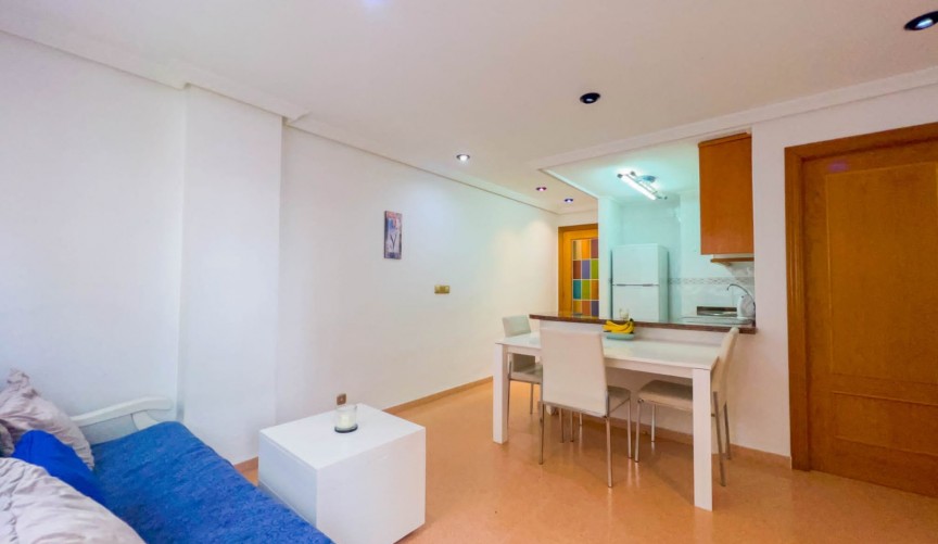 Återförsäljning - Apartment -
Guardamar del Segura - Costa Blanca