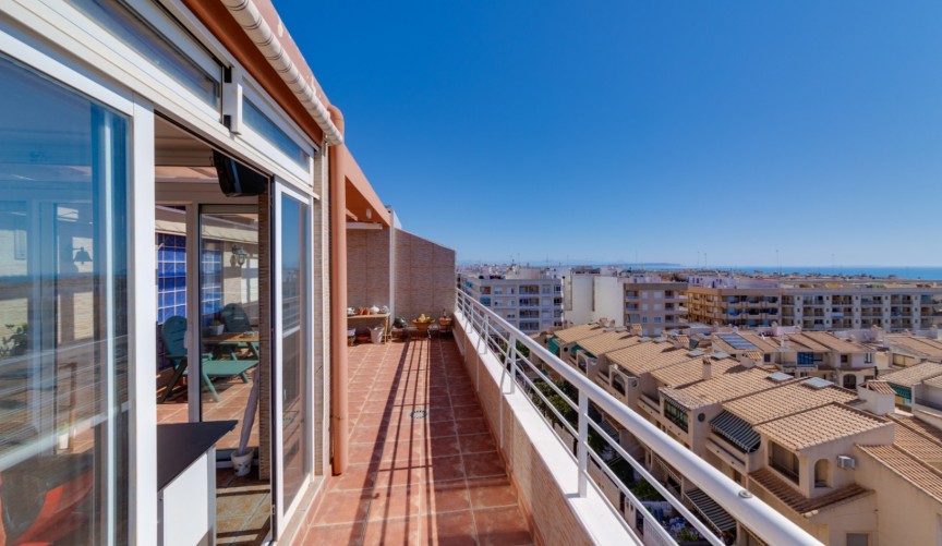 Återförsäljning - Apartment -
Guardamar del Segura - Costa Blanca