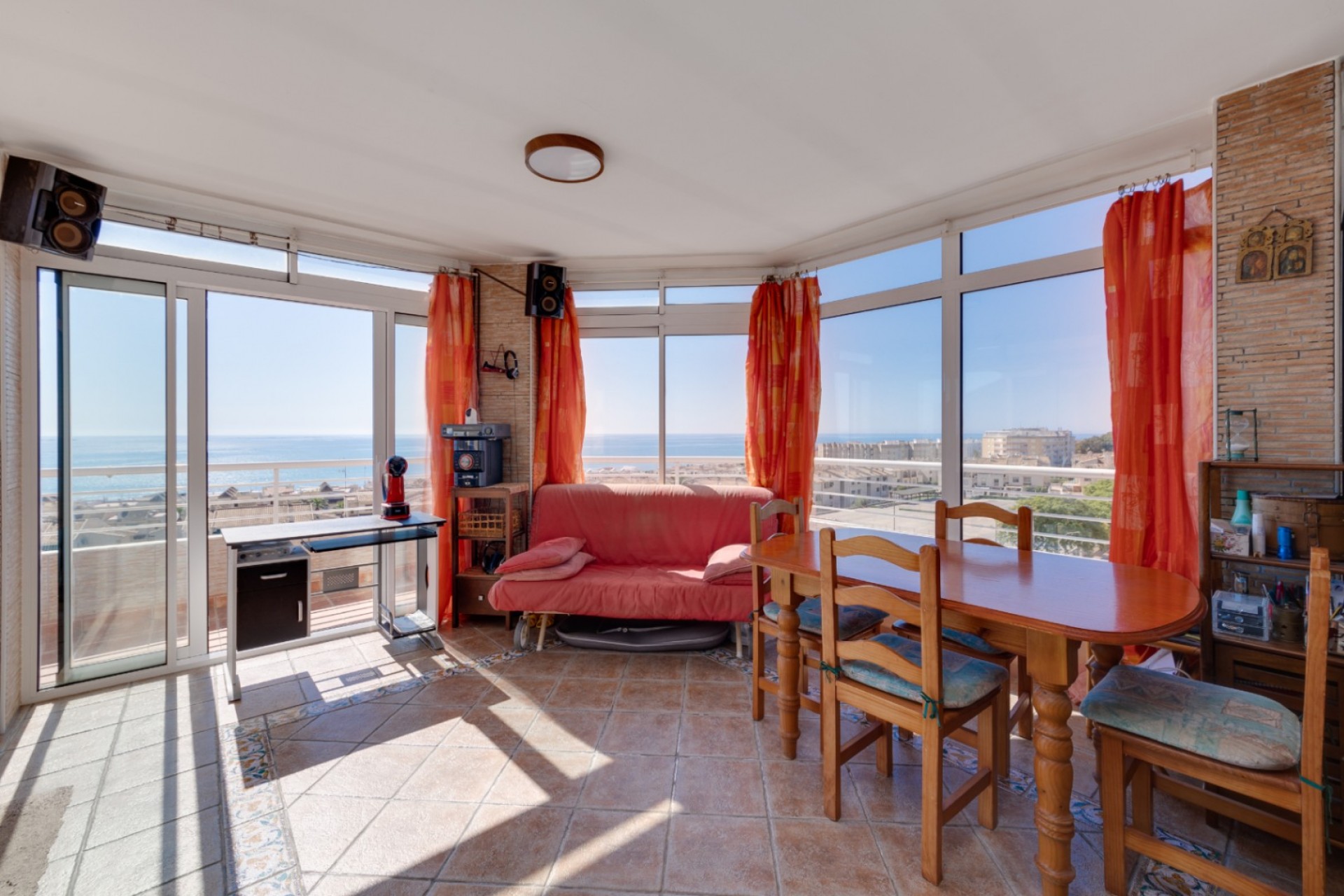 Återförsäljning - Apartment -
Guardamar del Segura - Costa Blanca