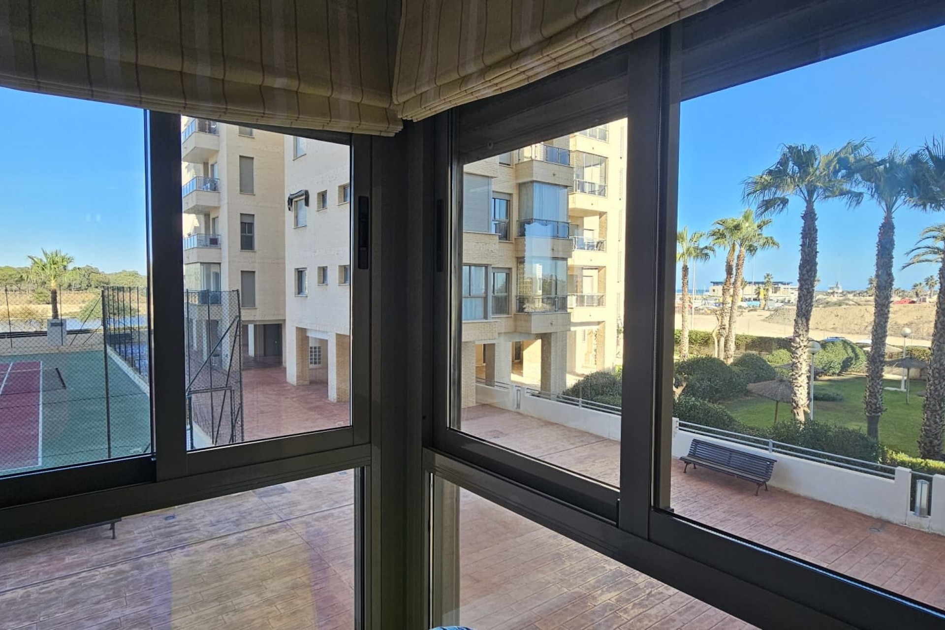 Återförsäljning - Apartment -
Guardamar del Segura - Costa Blanca