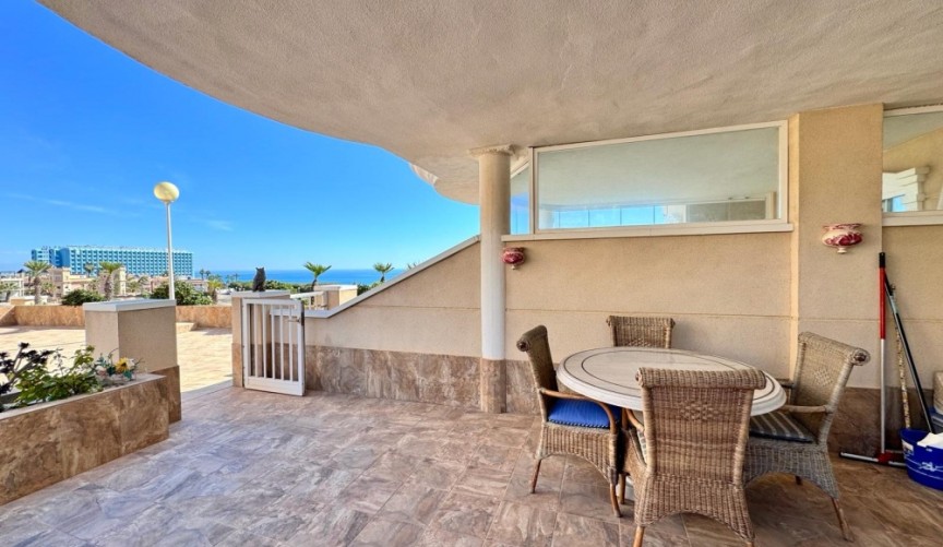 Återförsäljning - Apartment -
Guardamar del Segura - Costa Blanca