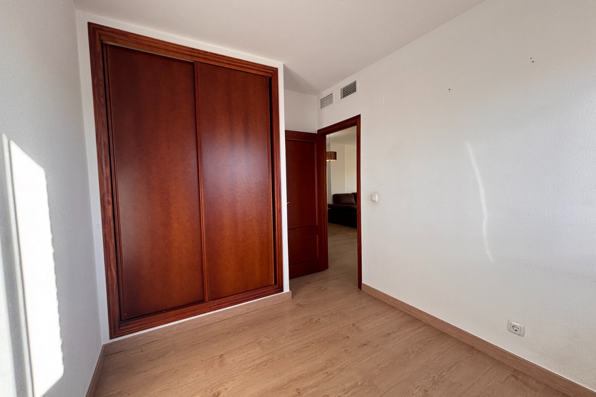 Återförsäljning - Apartment -
Guardamar del Segura - Costa Blanca