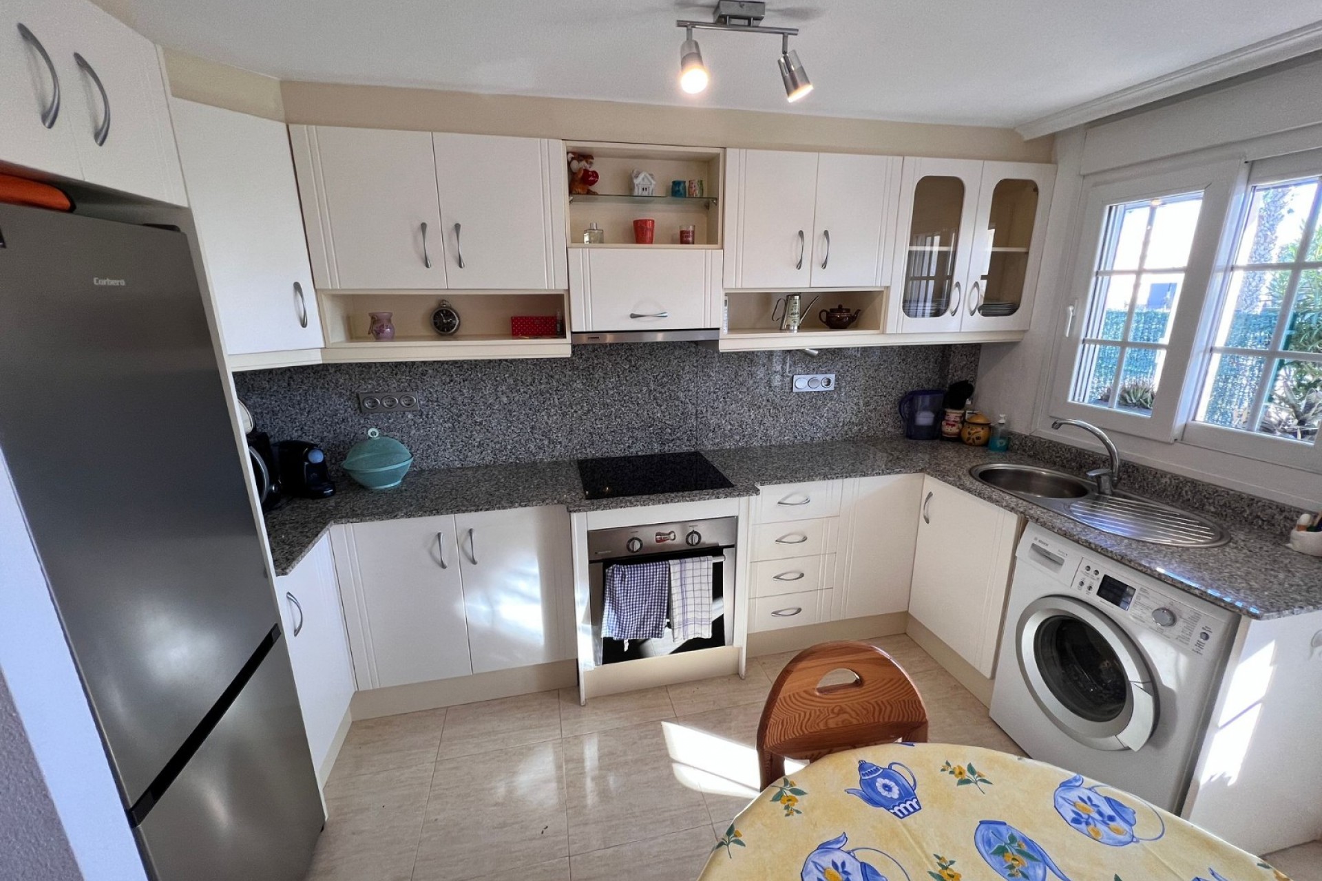 Återförsäljning - Apartment -
Guardamar del Segura - Costa Blanca