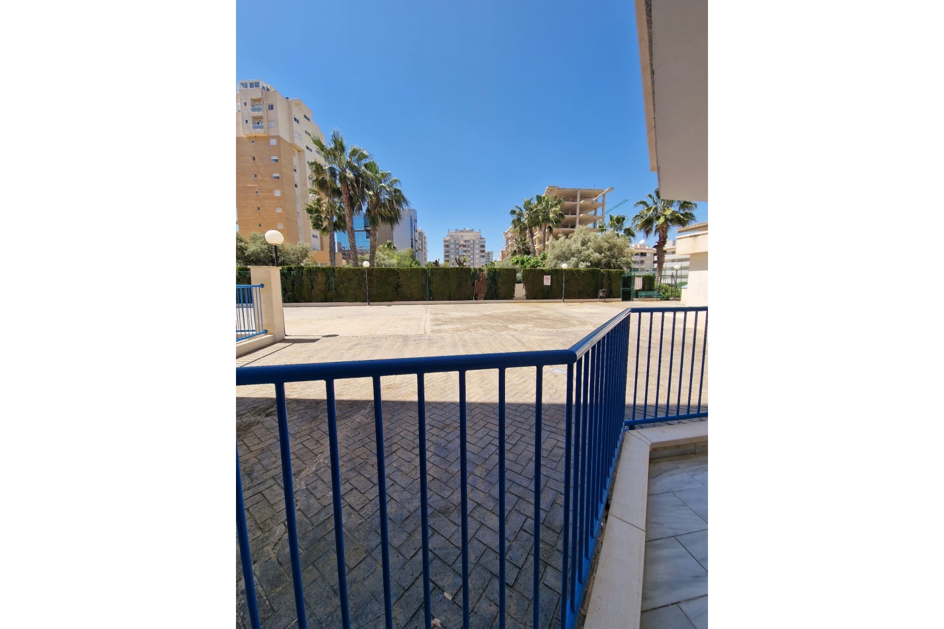 Återförsäljning - Apartment -
Guardamar del Segura - Costa Blanca