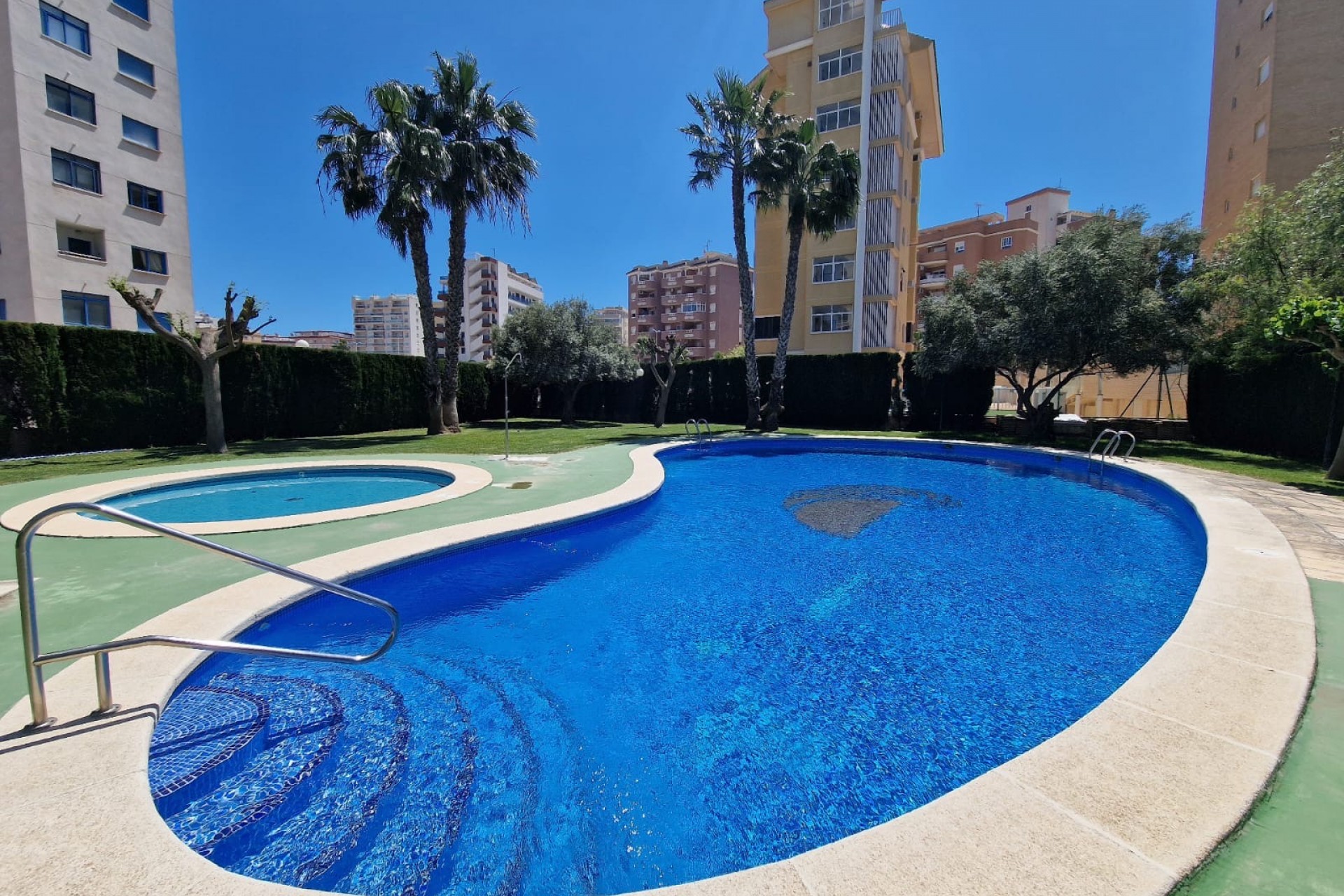 Återförsäljning - Apartment -
Guardamar del Segura - Costa Blanca
