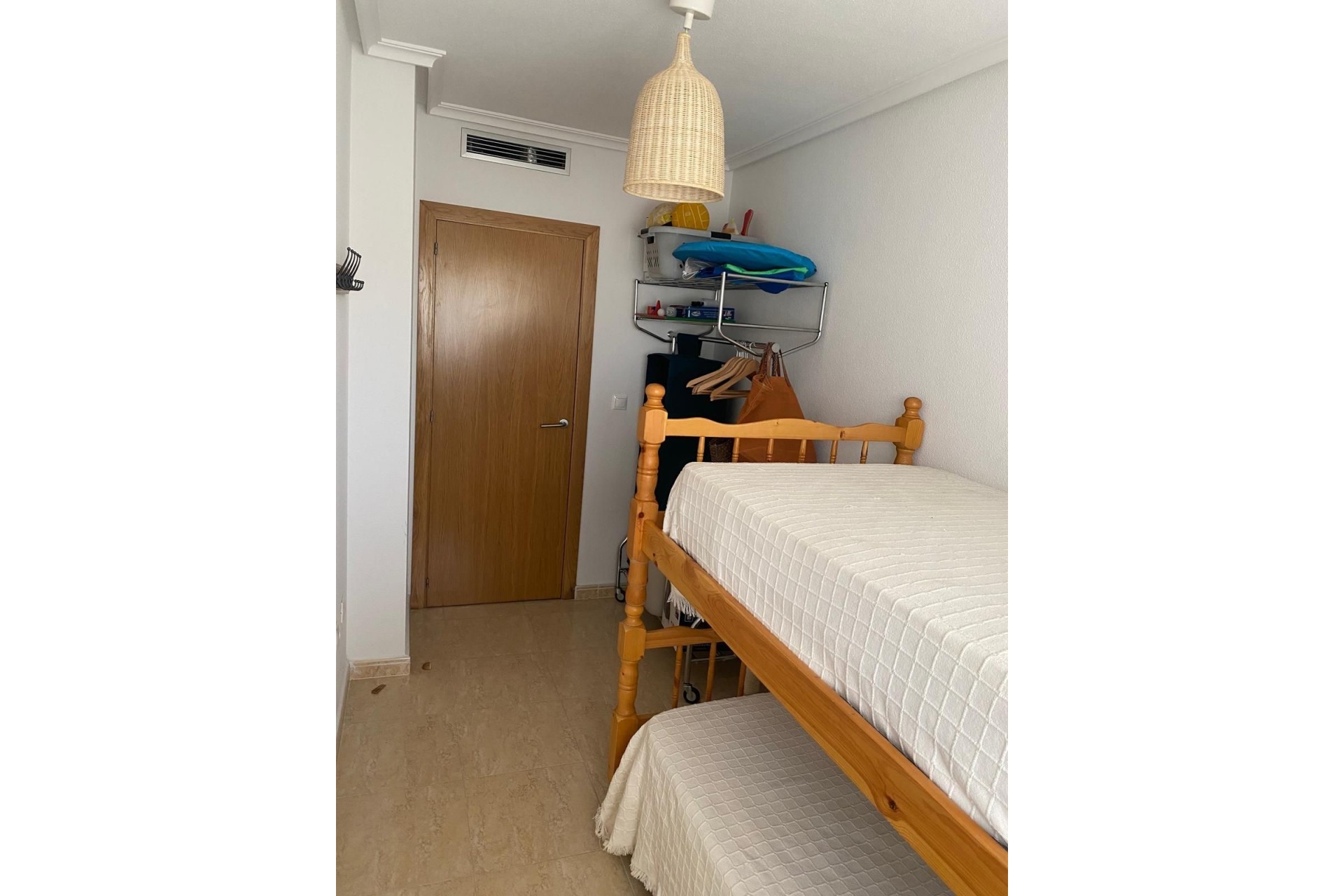 Återförsäljning - Apartment -
Guardamar del Segura - Costa Blanca