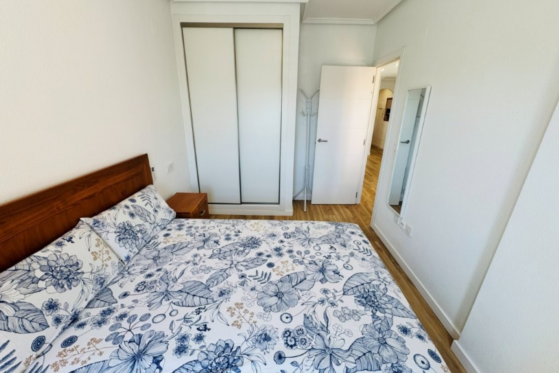 Återförsäljning - Apartment -
Guardamar del Segura - Costa Blanca